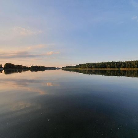 Hotel Luett Huett Rechlin Zewnętrze zdjęcie